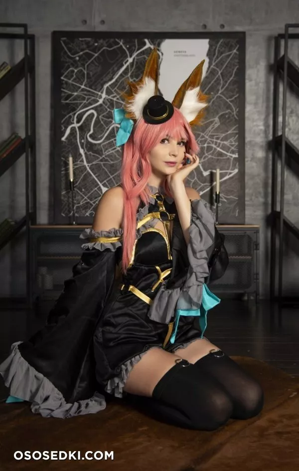 Tamamo no Mae by Tsuki Desu - 9