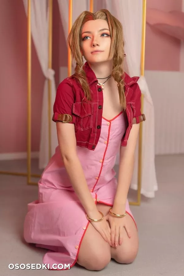 Aerith Gainsborough bu CarryKey - 5