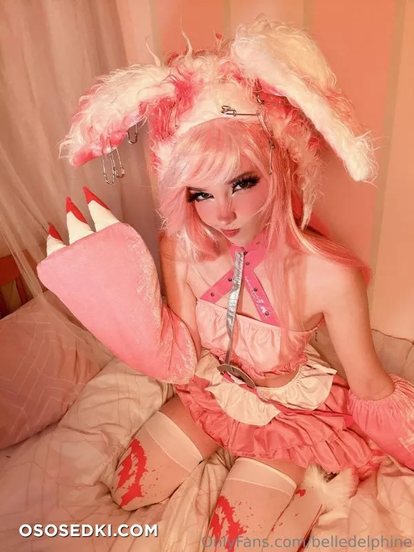 Belle Delphine Pink Hair Delphine - 9