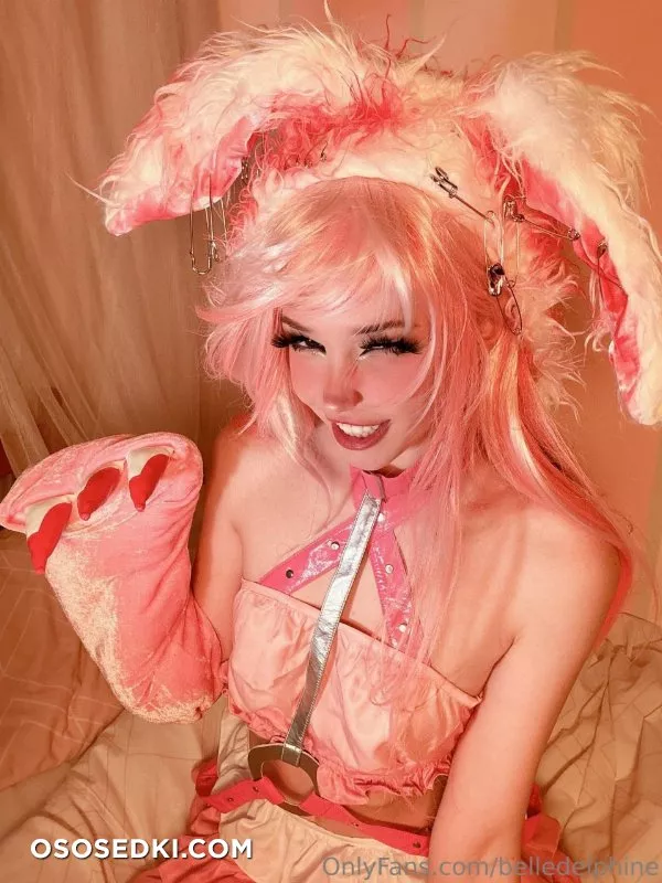 Belle Delphine Pink Hair Delphine - 27