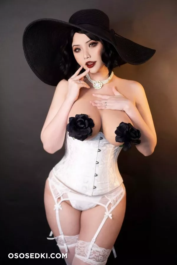 Hana Bunny - Resident Evil - Lady Dimitrescu - 6