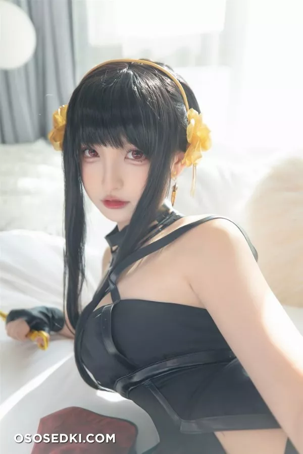 神楽坂真冬 - Yor Forger - 27