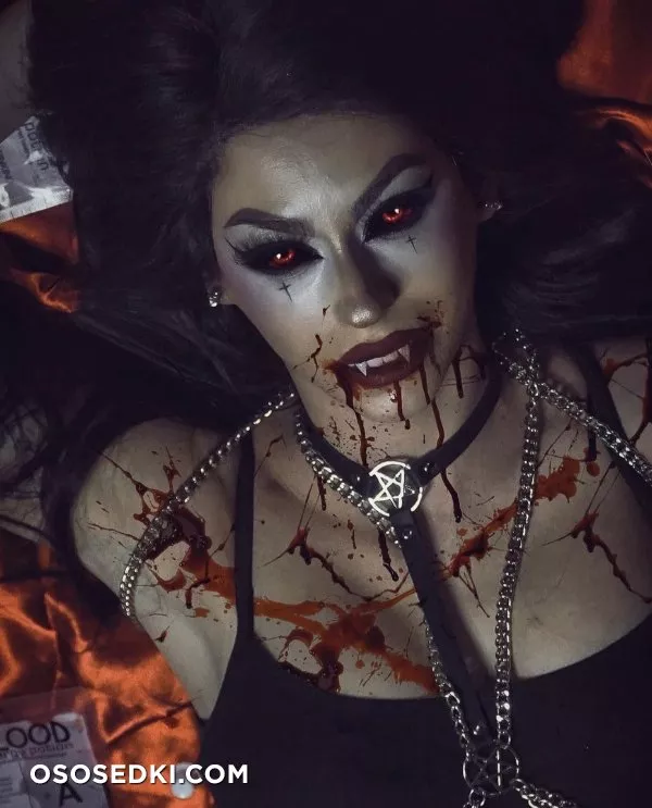 Beautiful Women from the Dark Side - 66