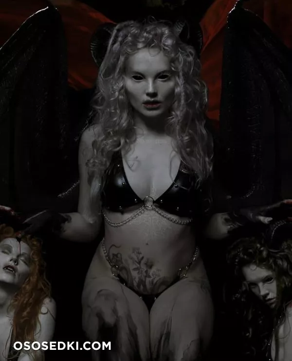 Beautiful Women from the Dark Side - 84