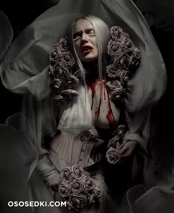 Beautiful Women from the Dark Side - 85