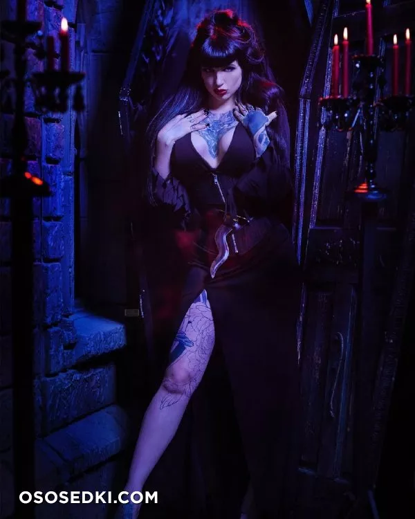 Beautiful Women from the Dark Side - 103