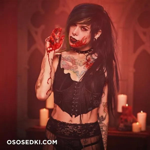 Beautiful Women from the Dark Side - 115
