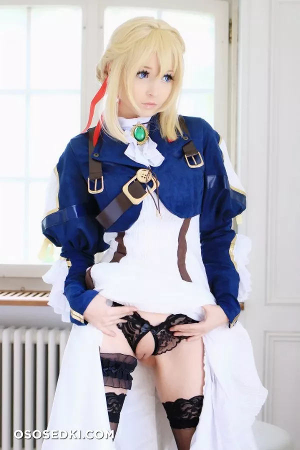 Hidori Rose | Violet Evergarden - 19