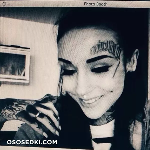Monami Frost - 40