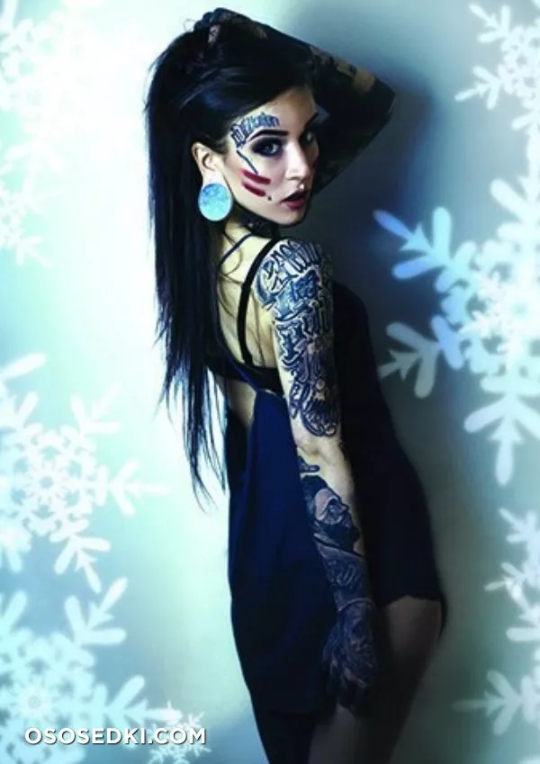 Monami Frost - 75