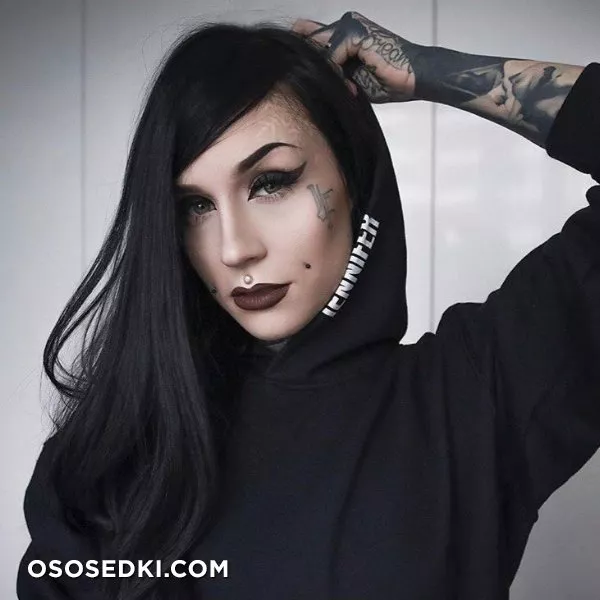 Monami Frost - 403