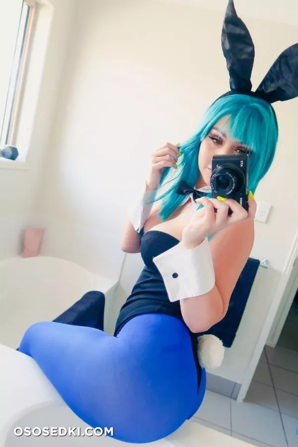 Amy Thunderbolt - 164