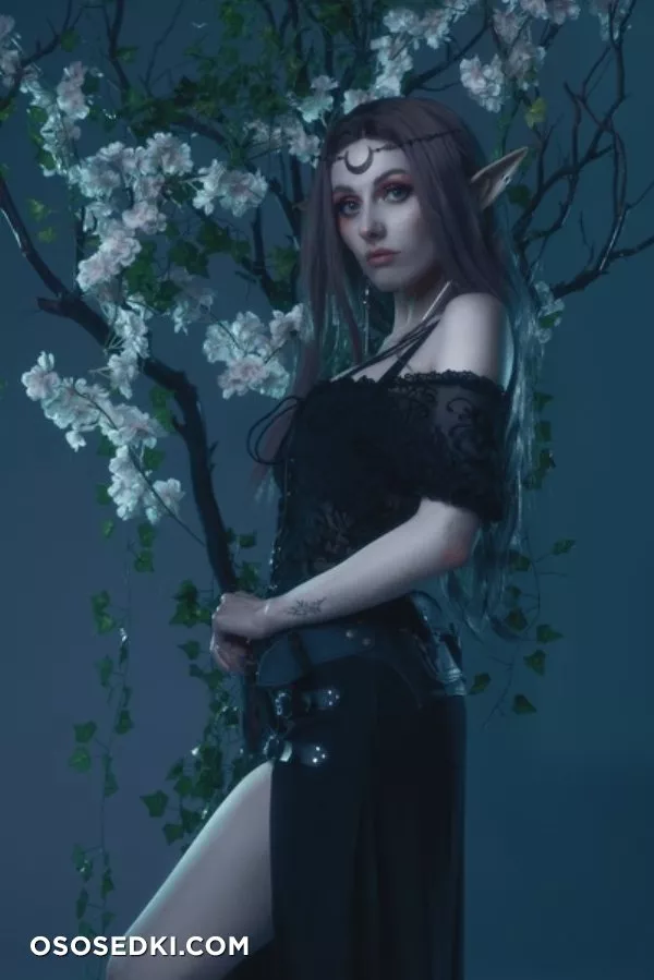 Rolyatistaylor - Moody Elf erotic patreon cosplay set - 10