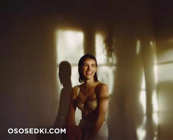 Эмма Робертс голая, Emma Roberts фото - 270