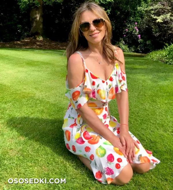 Элизабет Херли голая - фото Elizabeth Hurley - 238