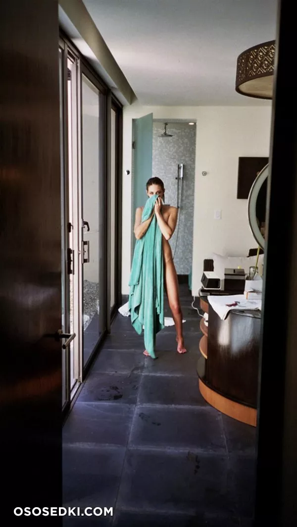 Уилла Холланд (Willa Holland) голая и сексуальная - 55