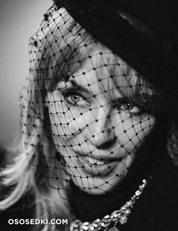 Кайли Миноуг (Kylie Minogue) голая - 68