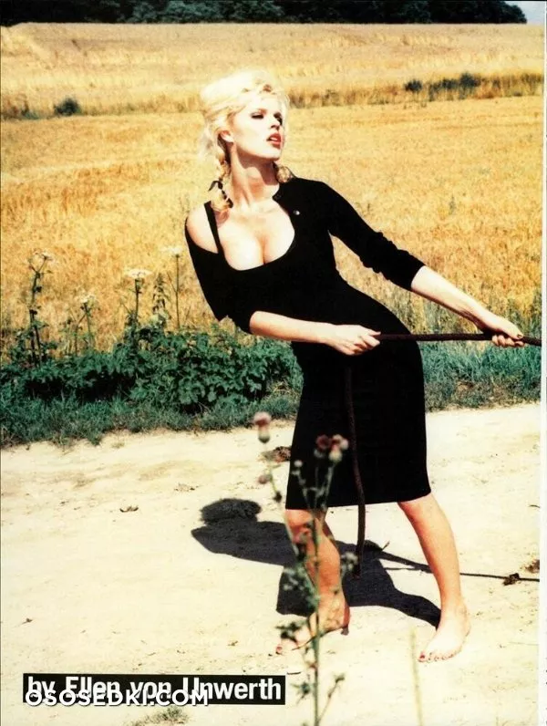 Ева Герцигова (Eva Herzigova) голая - 133