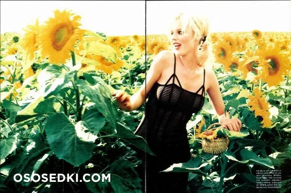 Ева Герцигова (Eva Herzigova) голая - 140
