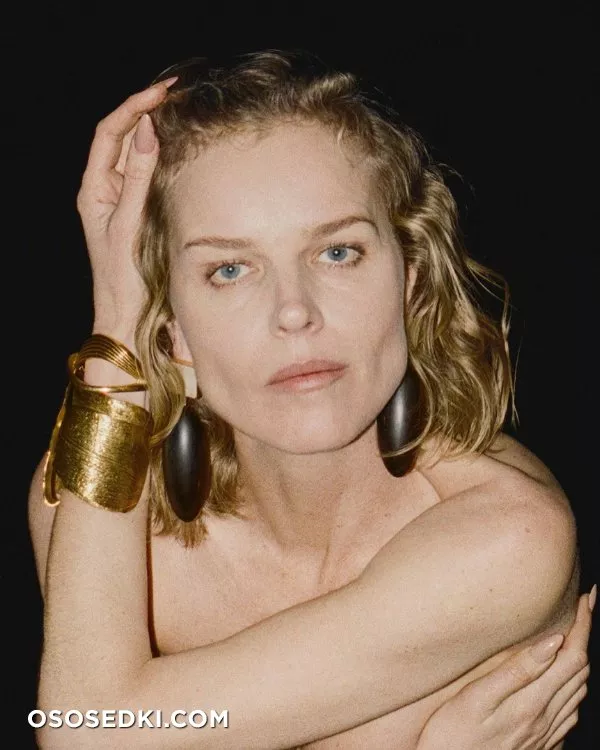 Ева Герцигова (Eva Herzigova) голая - 144