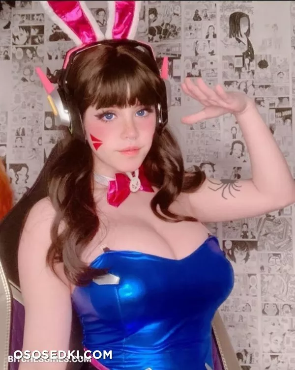 bunni3.png Tiktoker's Nudes - Pussy Slip - 35