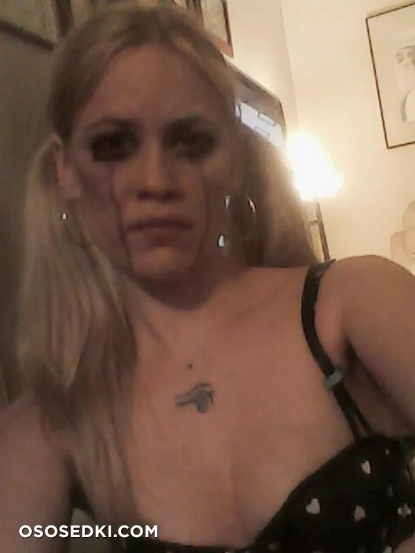 Kitty - 331